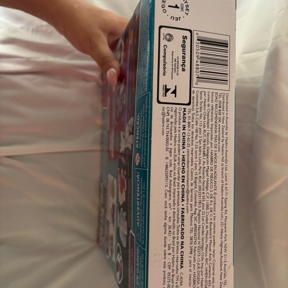 Rarity Fashion Runway My Little Pony Friendship is Magic - Picture 7 of 9